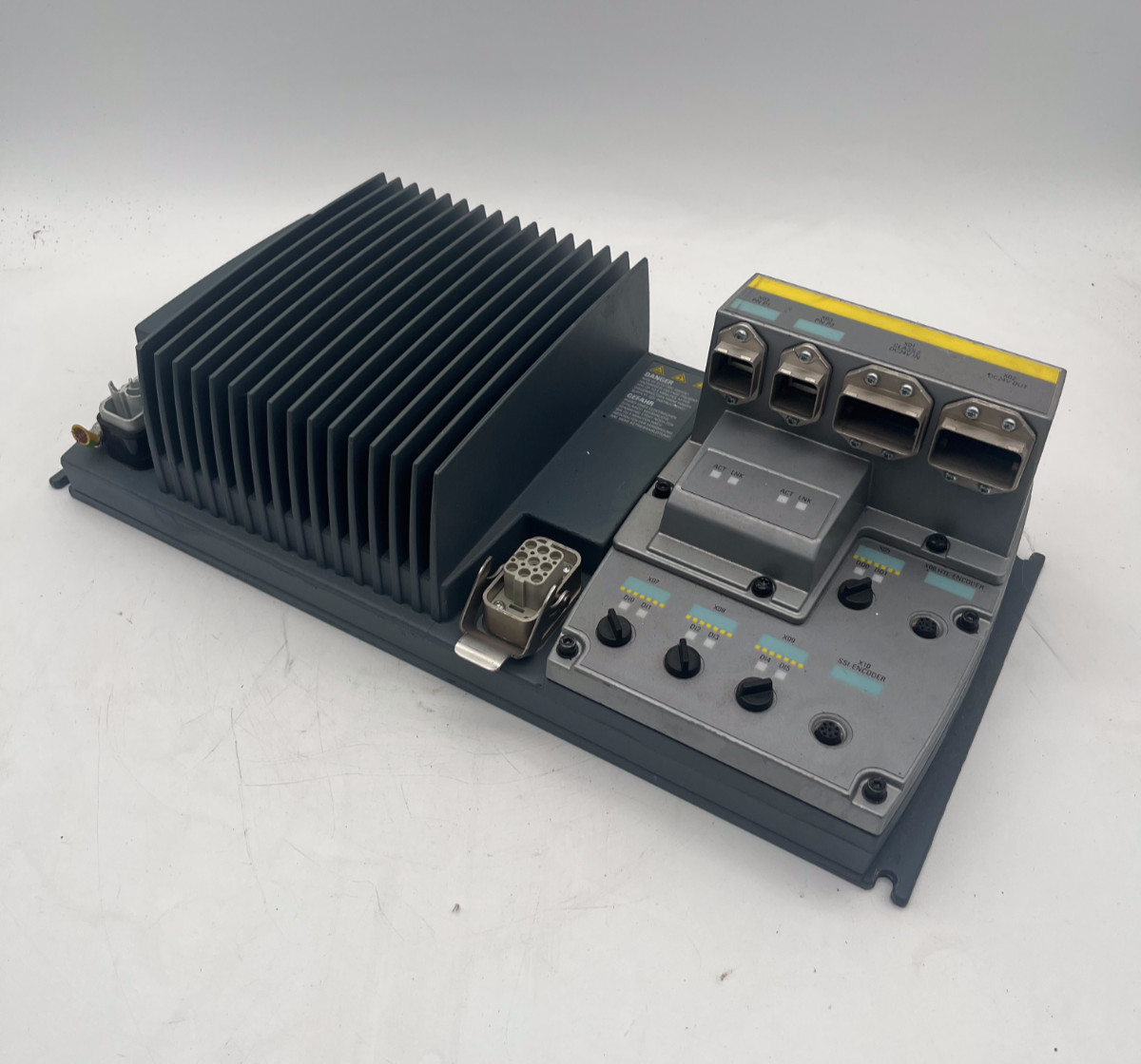 Siemens 6SL3525-0PE21-5AA1 + 6SL3546-0FB21-1FB0 Ver. A05 / V4.6 XAD711-003687