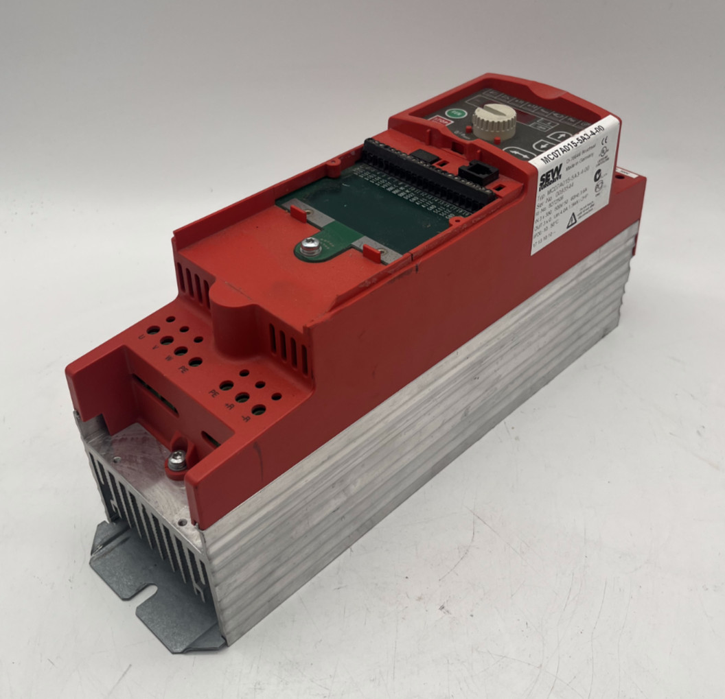 SEW EURODRIVE MC07A015-5A3-4-00 | 8272506 | 380-500V 3,6A 1,5kW