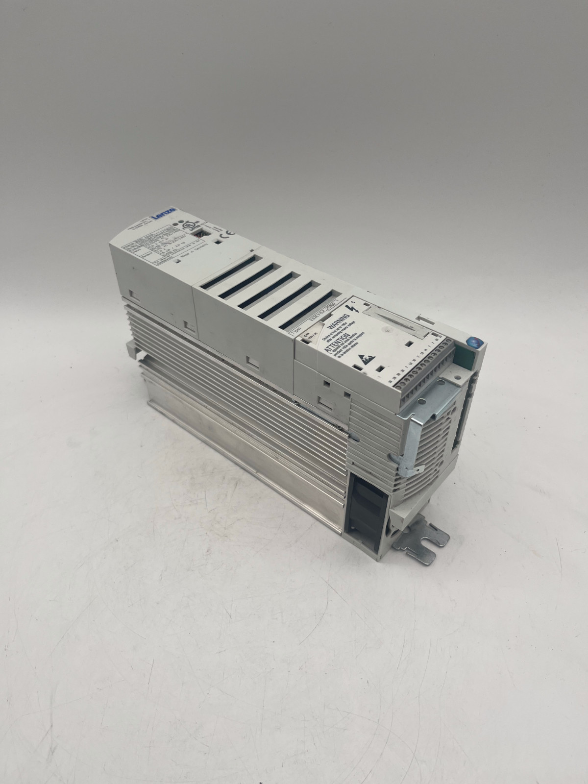 LENZE Vector 8200 E82EV152_2C900 | E82EV152K2C900 | 13187514 | 1,5Kw 3~240V, Lenze, Bild 5 von 7
