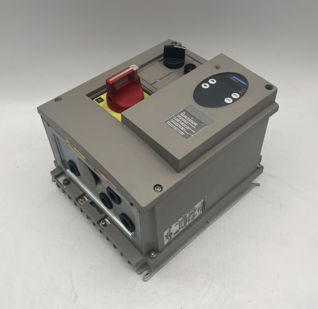 Telemecanique / Schneider ATV31C075M2 Frequenzumrichter 0,75kW 240V Einphasen