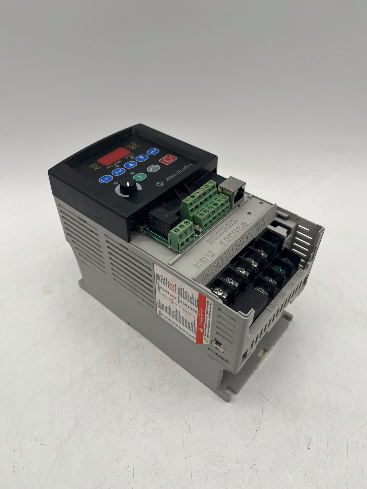 Allen-Bradley PowerFlex 4 22A-D6P0N104 22AD6P0N104 2,2 kW / 3HP, 380-480V Ser. A, Vorschaubild 8