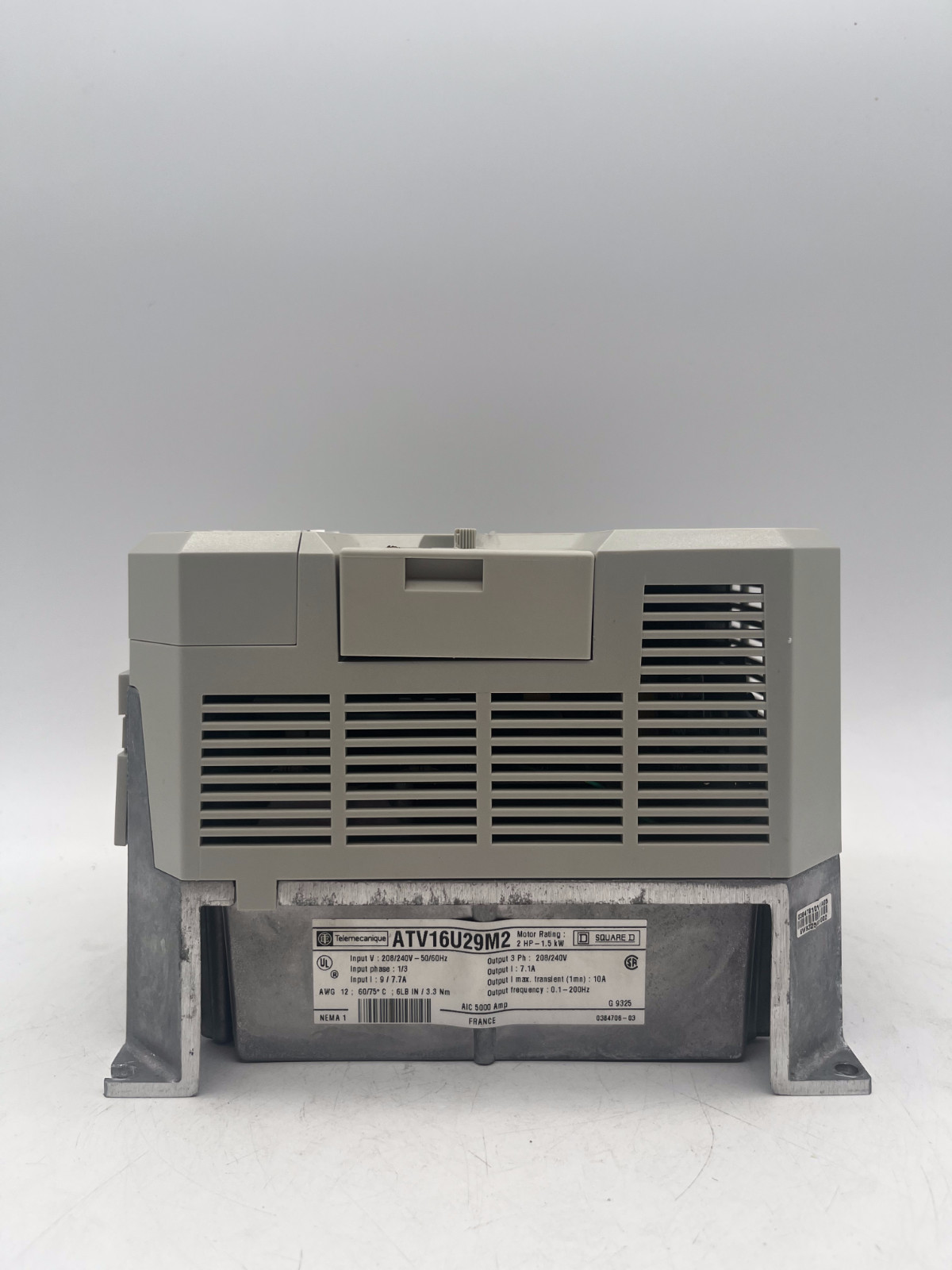 Telemecanique Altivar 16 ATV16U29M2 frequency inverter 7,1A 208/240V 1,5 kW, Telemecanique, photo 3 of 7