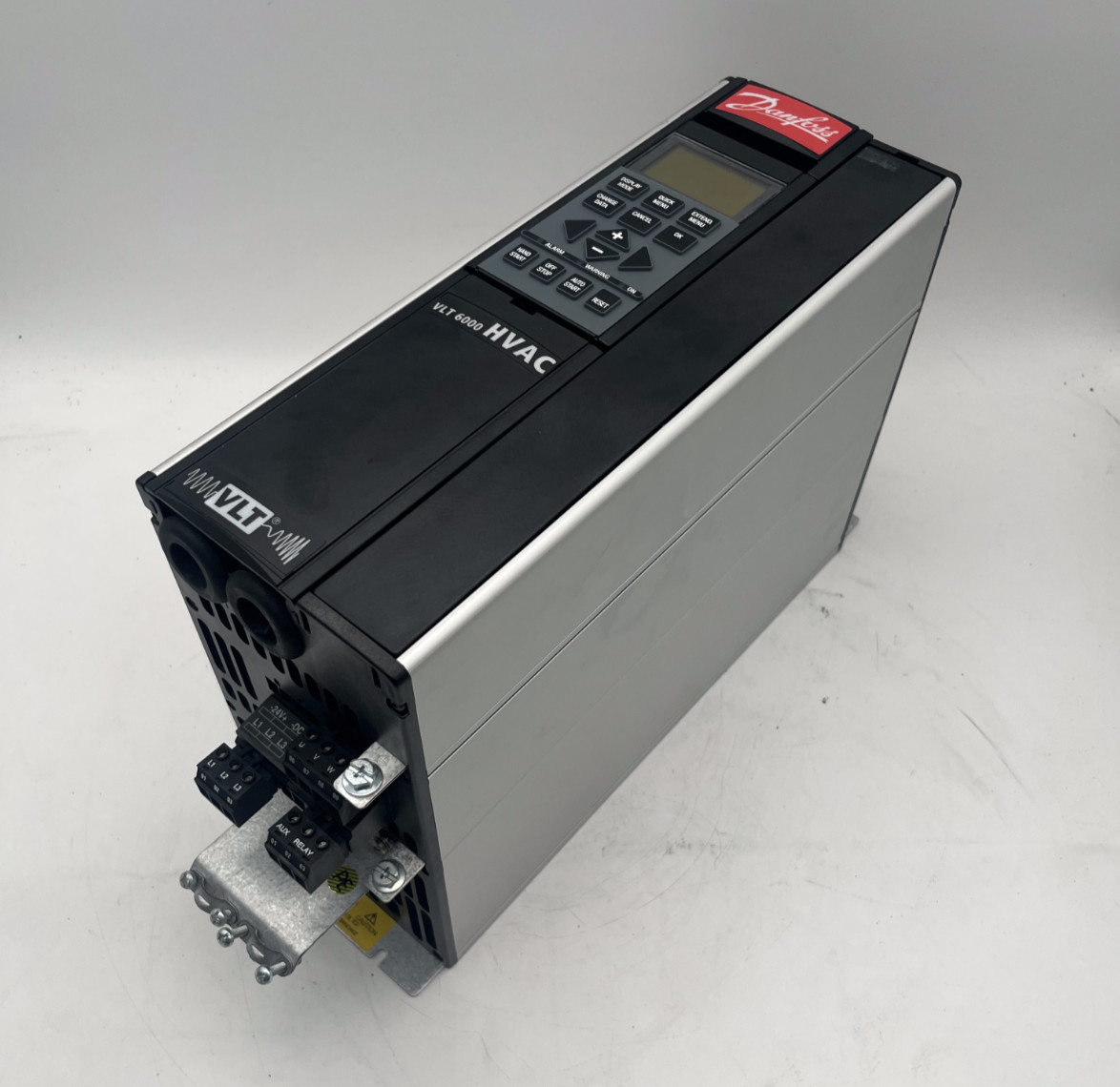 Danfoss VLT 6000 HVAC 7.2kVA Frequenzumrichter VLT6006HT4B20STR3DLF00A00C0