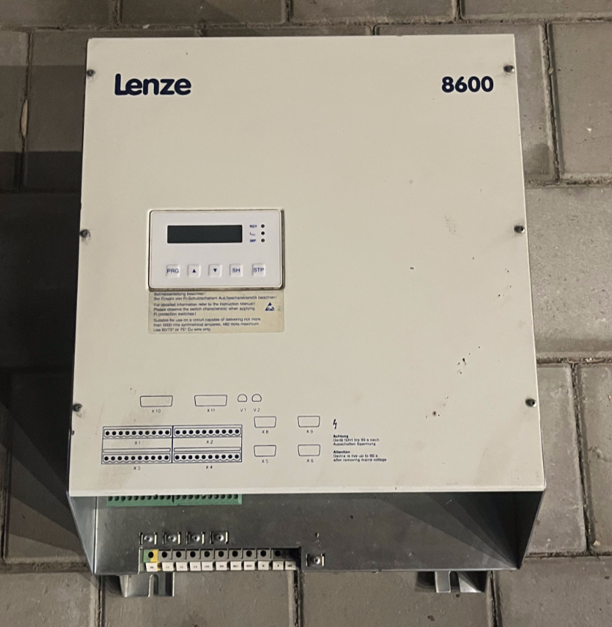 Lenze 8600 Frequenzumrichter EVF8609-E Id.-No. 00390863 | 33.8609 E.6B.64 | 15kW, Lenze, Bild 7 von 8