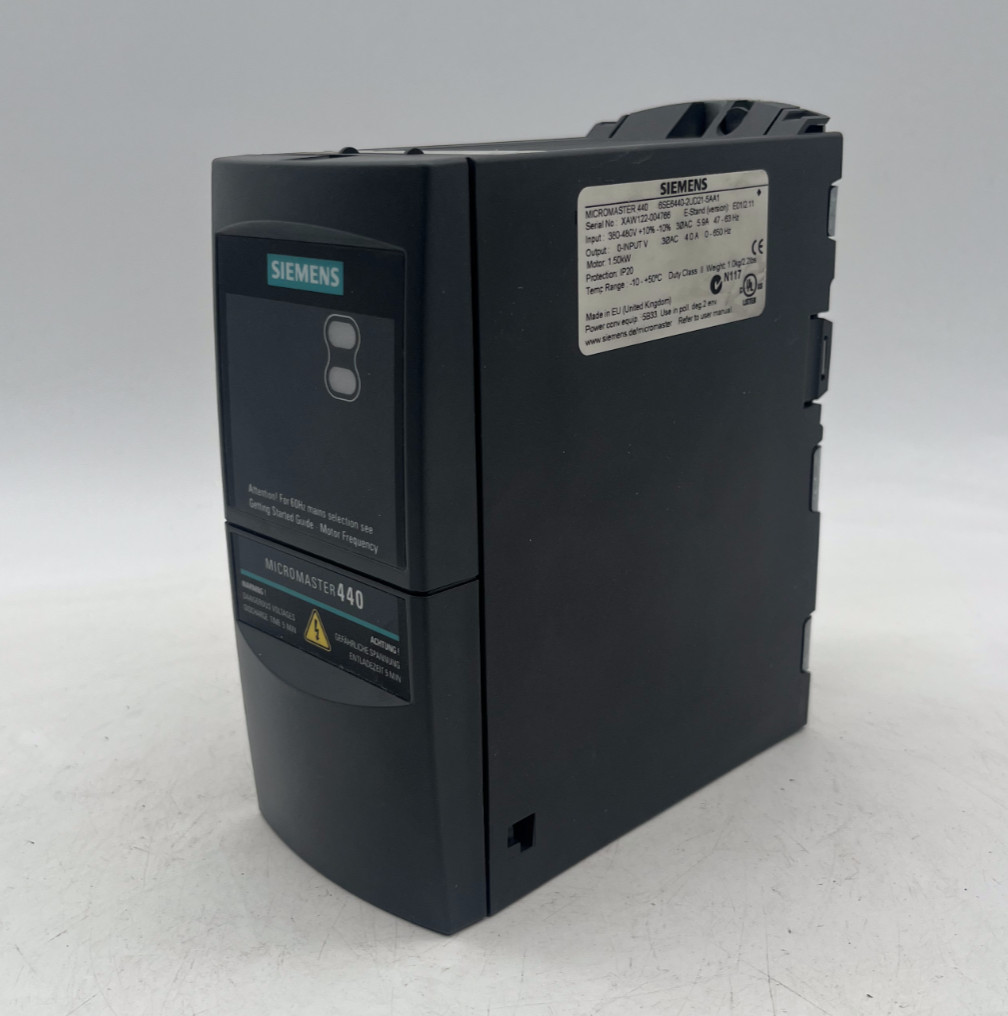 Siemens MICROMASTER 440 | 6SE6440-2UD21-5AA1 E-Stand: E01/2.11 | 1.50 kW 380V
